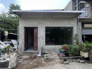 Cho thuê nhà nguyên căn hướng nam, gần winmart xa la