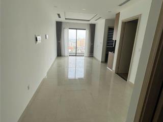 Chính chủ cho thuê căn hộ 2pn, 2wc view bể bơi giá 12.000.00.  0964 161 ***