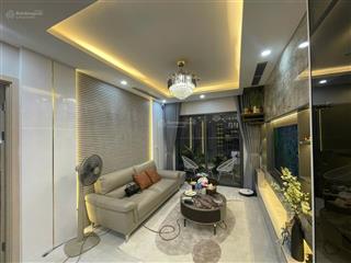 Chính chủ cho thuê căn hộ 3pn tầng 18 giá chỉ 13tr.  0964 161 ***
