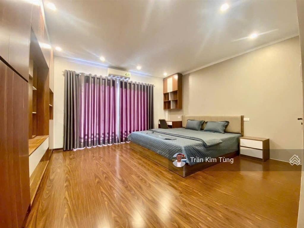 Bán nhà ngay chợ thạch bàn  6 tầng  dt 42m2 mt 5m + full nội thất. giá nhỉnh 10 tỷ