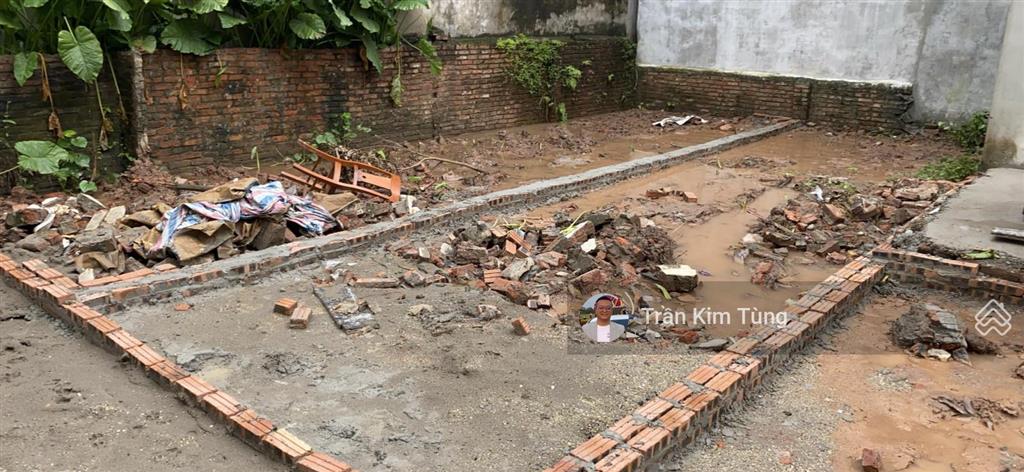 Bán 56m2 đất thạch bàn, ngõ xe vios qua cửa, cách 30m thẳng tắp ra đường ô tô tránh.