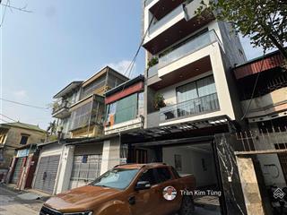 Siêu phẩm nhà thạch bàn, đường ô tô tránh, nội thất sang trọng, diện tích 90m2 vừa ở vừa kinh doanh