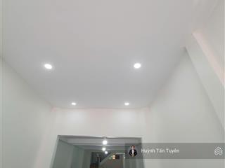 Cho thuê nhà mặt tiền kinh doanh ngay vòng xoay hậu giang, 40 triệu, 4.3 x 25m, 5 tầng, view thoáng