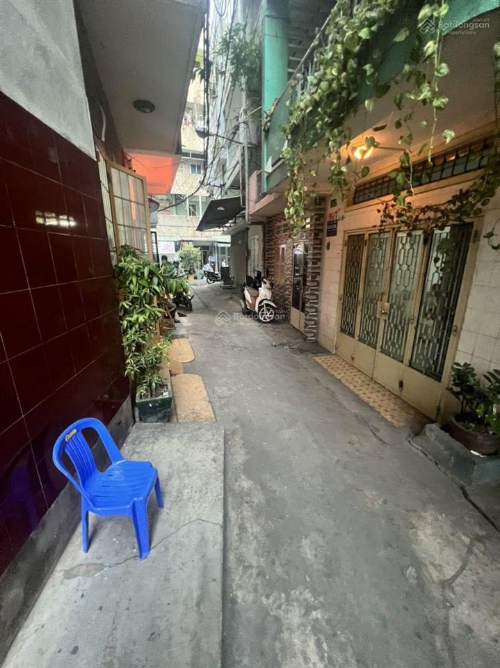 Chủ bán nhà có sổ đất 49m2, đã xây 4.5 tấm, ngang 3.9m, chỉ 9,9 tỷ, 6pn, 4wc tại cao đạt, q5, hcm