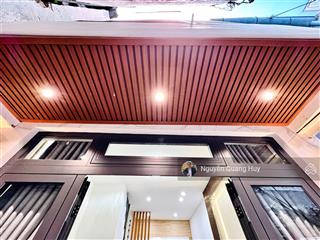 Bán nhà phố trung tâm quận 1 trần hưng đạo mới 100% tiện nghi tuyệt vời