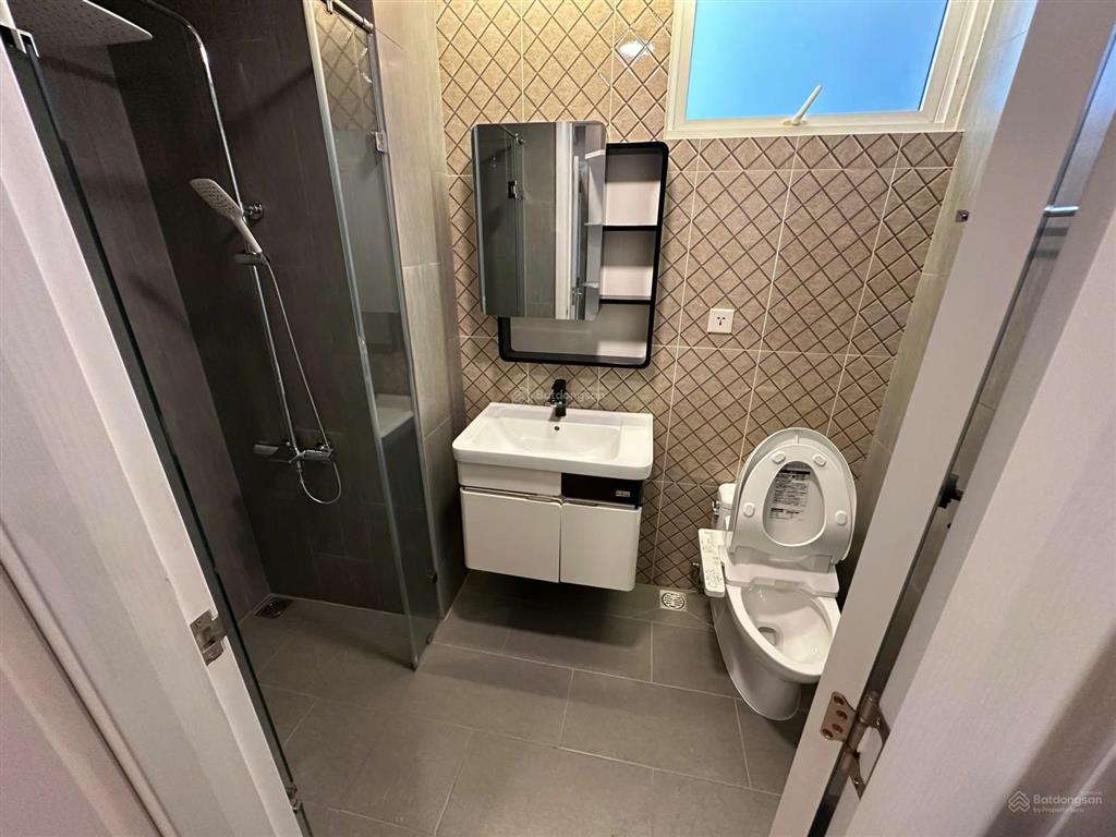 Phòng kinh doanh vista verde cho thuê căn góc 2pn 90m²  full nội thất mới cao cấp!