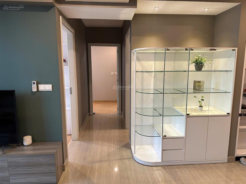 Phòng kinh doanh vista verde cho thuê căn góc 2pn 90m²  full nội thất mới cao cấp!