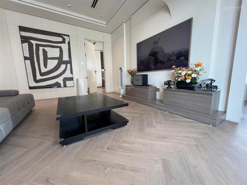 Chính chủ bán ch eurowindow 27 trần duy hưng 122m2 3pn full đồ luxury, bc đông nam, sẵn sổ đỏ