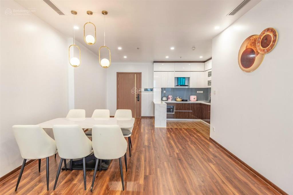 Chính chủ gửi bán ch intracom trung văn 118m2 3pn căn góc tầng trung view thoáng.  0987 362 ***