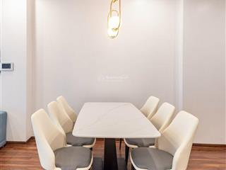 Chính chủ gửi bán ch intracom trung văn 118m2 3pn căn góc tầng trung view thoáng.  0987 362 ***