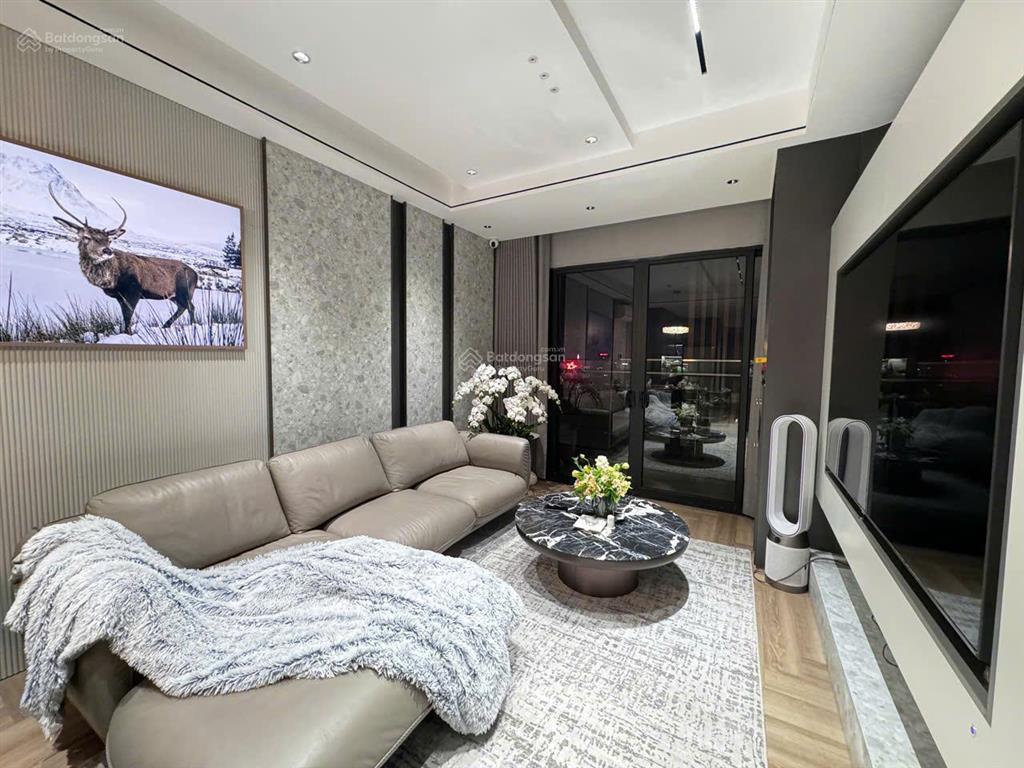 Chính chủ bán ch tại handiresco 31 lê văn lương 66m2, 2pn,giá tốt, sẵn sổ giao dịch.  0987 362 ***