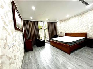 Cho thuê nhà mặt phố đường láng, 90m² x 3t, mt 12m, thang máy, kd mọi mô hình chỉ 50 triệu/