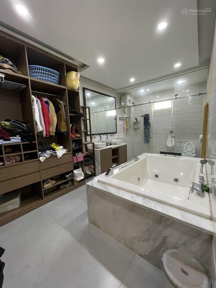 Vip! biệt thự 2mt bình phú, 7x22, 4 tầng + gara oto, nội thất cao cấp, chỉ 23 tỷ, q6