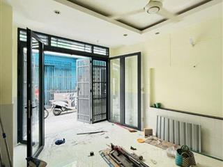 Nhà hẻm xe hơi đỗ cửa, đối diện chung cư Celadon, 4.1 tỷ
