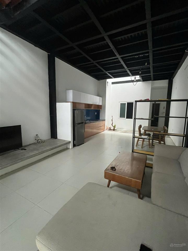 Nhà tôn đản 2 tầng, kiệt oto 428 full nội thất mới cứng