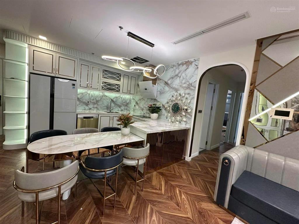 Giảm giá tốt siêu phẩm 3 pn park 5, vinhomes central park, view sông, full nội thất cao cấp
