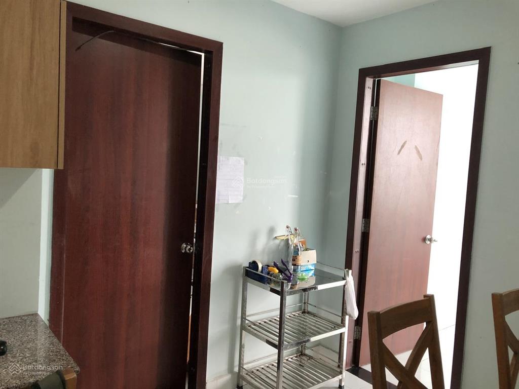 Có 1 phòng trống trong ch, sạch sẽ, thoáng mát cần cho nữ thuê