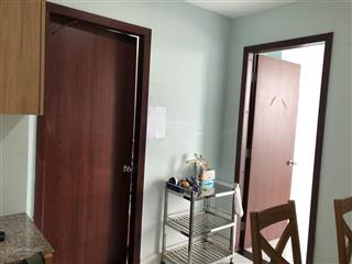 Có 1 phòng trống trong ch, sạch sẽ, thoáng mát cần cho nữ thuê