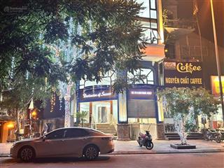 Hàng hiếm nhà mặt phố nam đuống long biên 95m2 mt7m 8tầng view sông vỉa hè rộng kinh doanh giá 3xtỷ