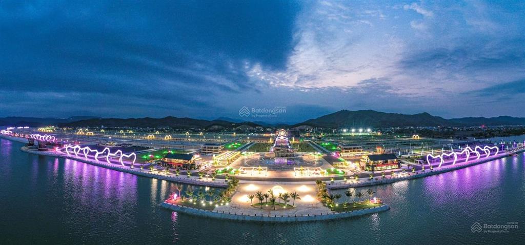 Cần tiền bán gấp giáp đô thị phương đông đông xá  vân đồn  quảng ninh