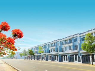 Nhà phố 3 tầng 304m2 sàn đối diện khu cn, khu dân cư đông đúc, đường chính 70m giá chỉ 2.9 tỷ căn