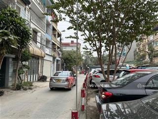Chính chủ nhờ bán ngõ 168 hào nam, đống đa lô góc, 2 mặt tiền, đường ôtô, 90m2, 15m mặt tiền, 20 tỷ