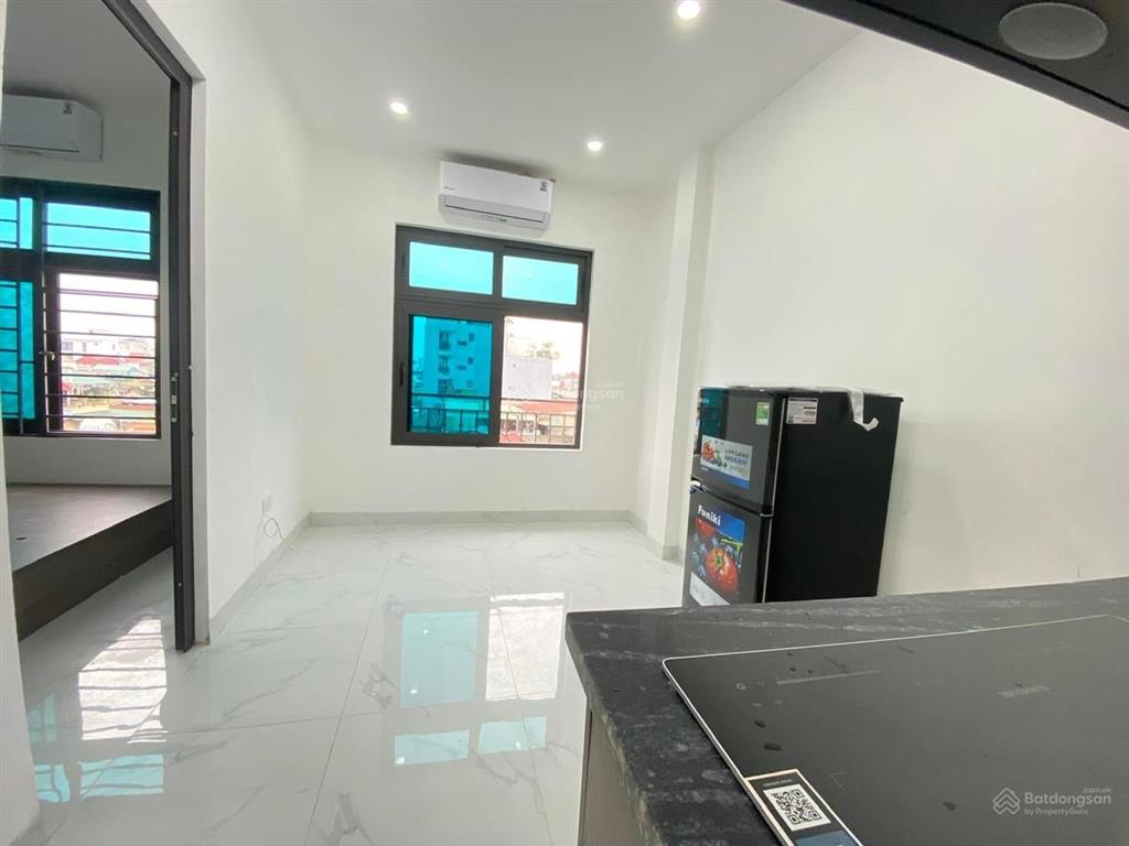 Cần bán ccmn nguyễn ngọc vũ,95m2 x 7 tầng,mt 8m,21 pkk,nhà mới,30m ra ngõ oto,dòng tiền 130tr/tháng