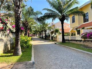 Bán căn biệt thự minh thành domaine mũi né, giá 15.5 tỷ, căn hướng biển, view biển