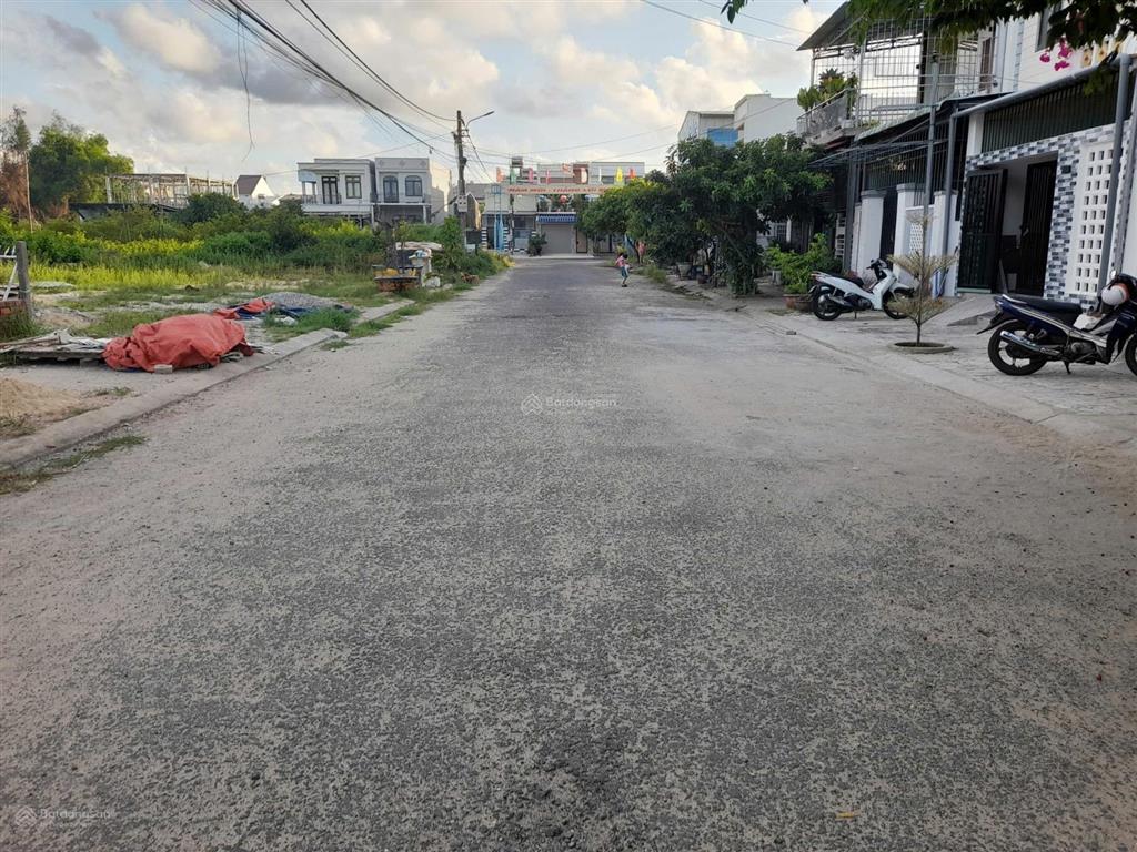 Đường bến trễ, cẩm hà 125m2 giá tốt 2,5 tỷ