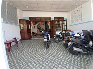 Bán nhà 204m2 tại phan đăng lưu, mặt tiền 12m, đường 13,5m đẹp tiện ích xung quanh đầy đủ