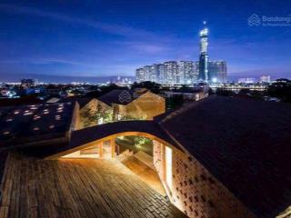 Bán biệt thự thạch thị thanh  hồ bơi , hầm rượu , sân vườn, kiến trúc chuẩn châu âu