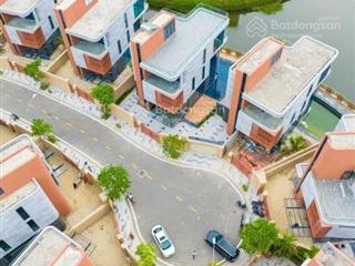 Chuyển nhượng biệt thự 3 tầng regal victoria diện tích 396m2  đẳng cấp sống tinh hoa thời thượng