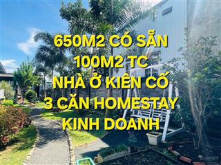 Nhà ở có sẵn kèm theo 3 căn homestay đang kinh doanh