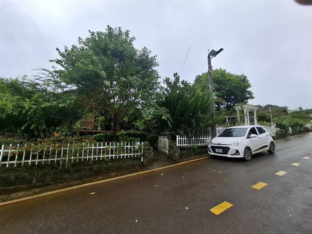 Trung tâm blá bảo lâm nhà vườn 222m2 full thổ cư, sẵn nhà giữa rừng thông mát lạnh