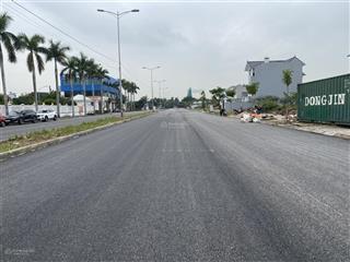 Chuyển nhượng lô góc 200m2 đường 30m dự án anh dũng 7  dương kinh  hải phòng .
