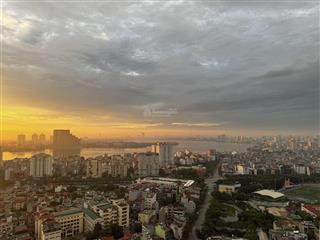 Hiếm. căn hộ 3pn kosmo tây hồ, sát penthouse, view trọn vẹn hồ tây siêu đỉnh, view cả cầu nhật tân.