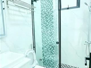 Bán nhà hxh 43 m2 hoàng diệu, p10, trung tâm phú nhuận. 4 x 11, giá 8,x tỷ.