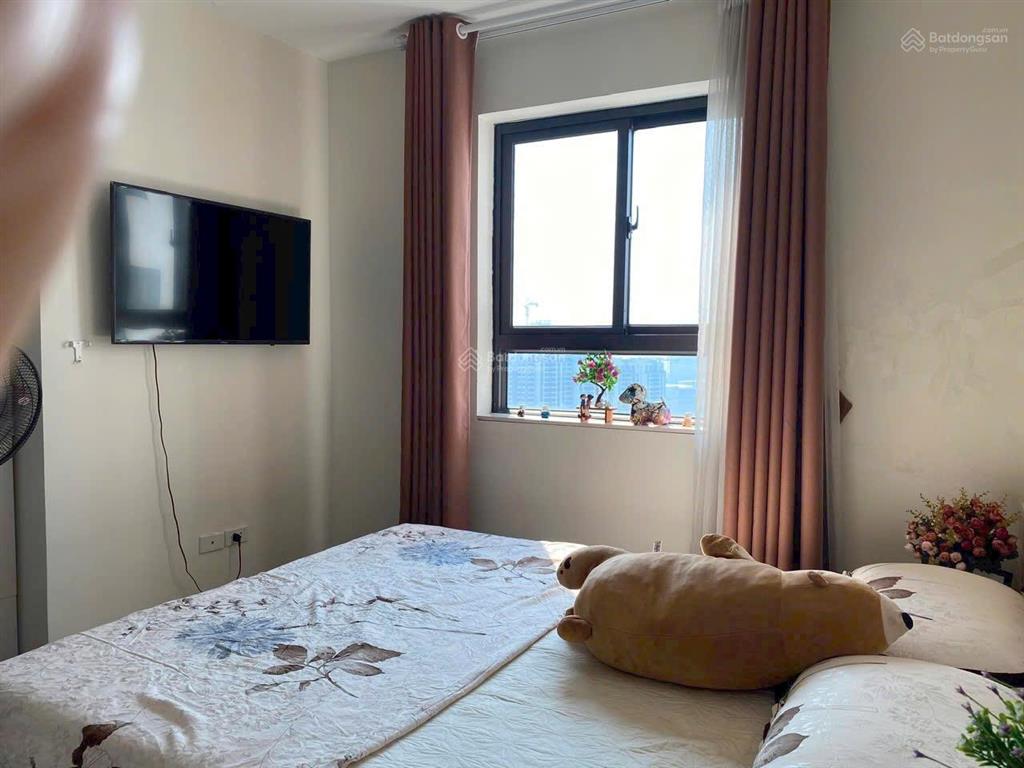 Tôi cần bán chcc lạc hồng, tây hồ, 80m2, 2pn, nhà đẹp, full nội thất, 6.95 tỷ.  0981 545 ***