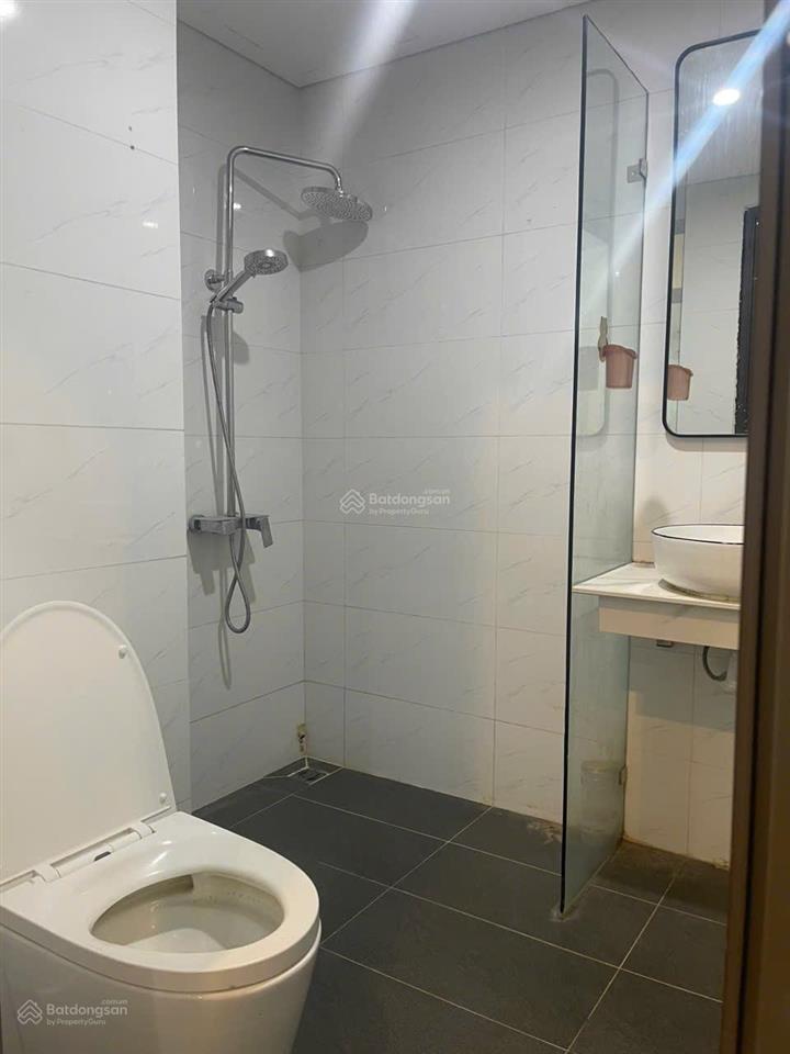 Bán nhanh căn hộ 18 yên ninh, ba đình, 98m2, 3pn, full đồ, 86 tr/m. 0981 545 ***