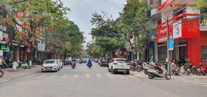 Bán nhà mặt phố tại nguyễn gia thiều, 17,9 tỷ, 78 m2, 4pn + 5wc, giá cực chất