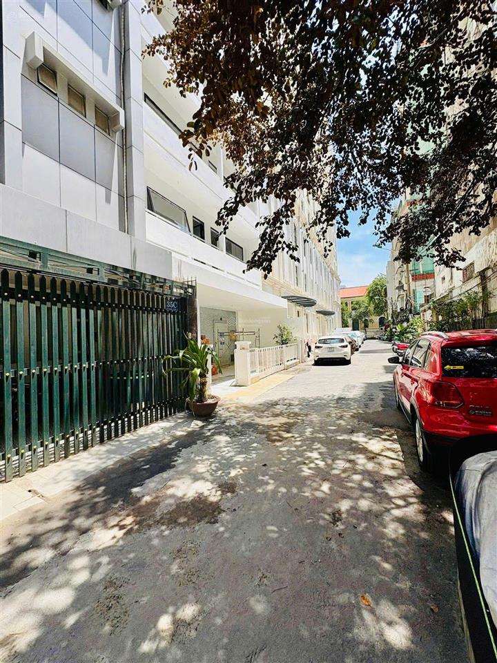 Đường nội bộ 8m ngay nguyễn trung trực & lý tự trọng, gần chợ bến thành, dt 222m2, giá 142 tỷ