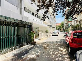 Đường nội bộ 8m ngay nguyễn trung trực & lý tự trọng, gần chợ bến thành, dt 222m2, giá 142 tỷ