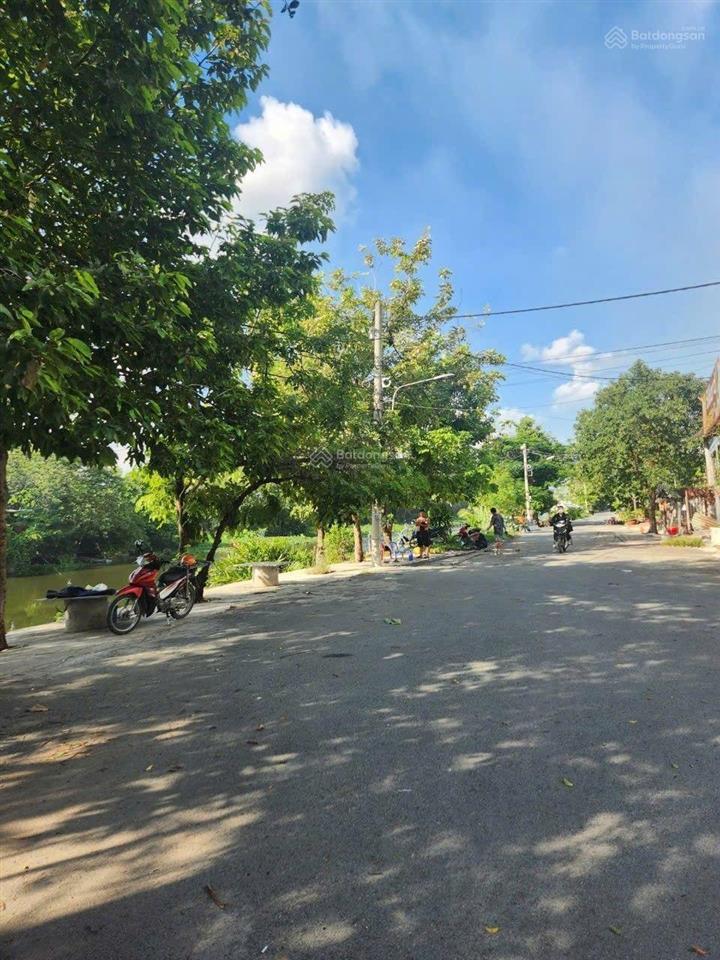 Đất 1/sông vàm thuật p. thạnh xuân  q12  đường bê tông 8m thông