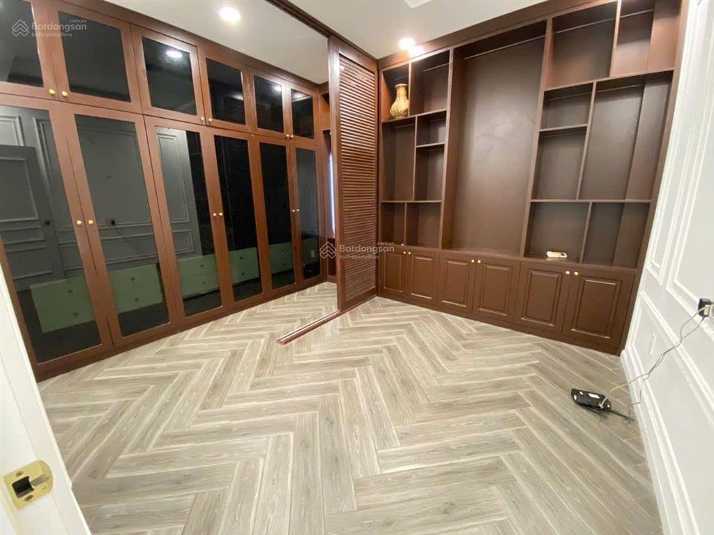 Bán nhà khu bảo minh, nhà 5 lầu mới cực kì xịn xò