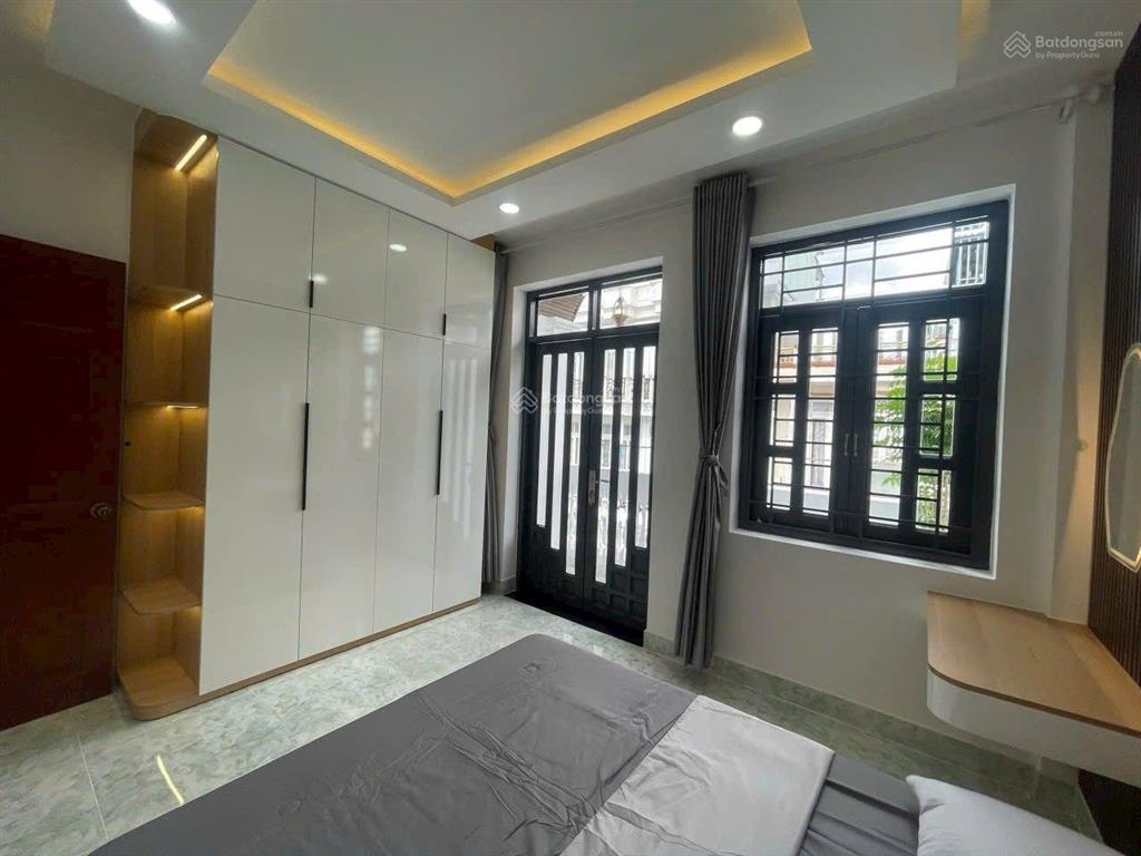 Bán nhà trệt 3 lầu khu dân cư đường nhựa 12m + vỉa hè