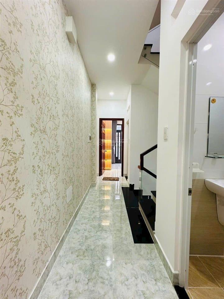 Bán nhà trệt 3 lầu khu dân cư đường nhựa 12m + vỉa hè