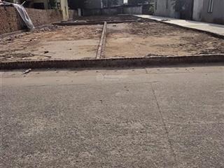 Bán đất chia lô giá rẻ đối diện sân bay nội bài.  0989 743 ***