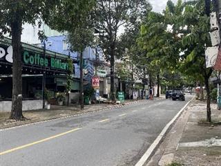 Bán gấp nhà mt linh trung 400m2, 10 tầng hầm sân thượng, thu nhập 1.5tỷ/năm, giá còn 39.9 tỷ tl