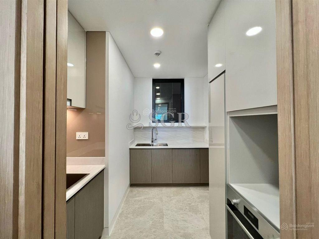Tấn trường bán nhanh 4pn tầng cao, thang máy riêng  the river thủ thiêm  50 tỷ