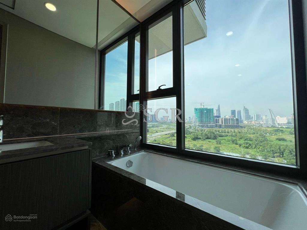 Tấn trường bán nhanh 4pn tầng cao, thang máy riêng  the river thủ thiêm  50 tỷ